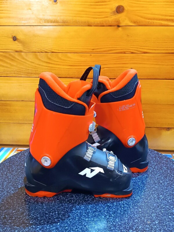 LYŽIARKY NORDICA SPEED MACHINE J3 RED 22MP